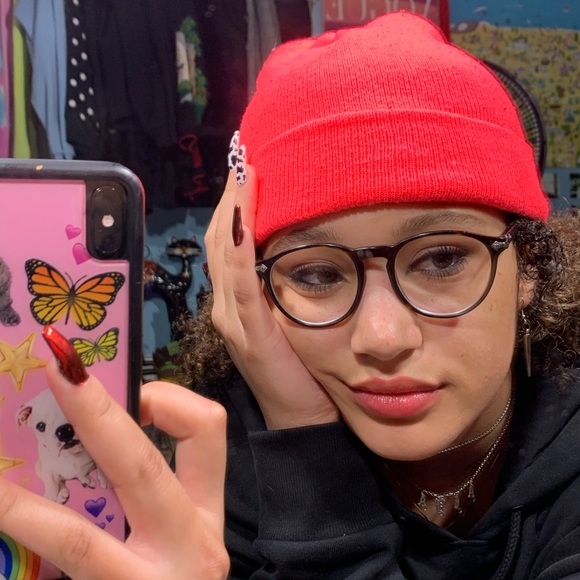 Meet your Posher, Amya - Picture 3 of 5